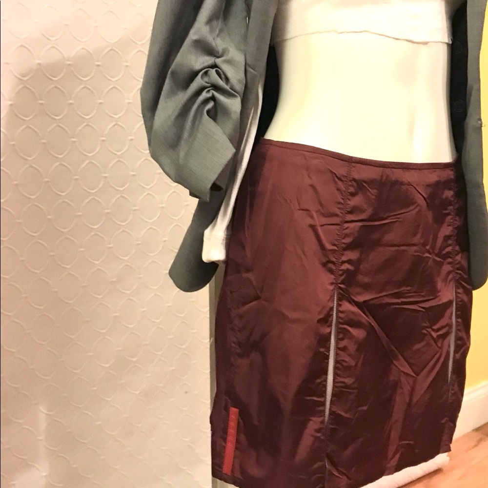 Prada pleated mini skirt - Picture 3 of 8